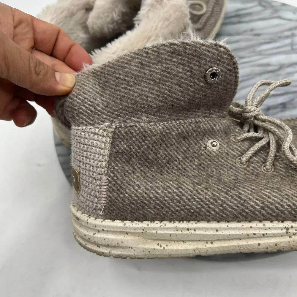 Hey Dude Women 8 Shoe Britt Nut Fur Lined Cozy Winter Bootie Convertible Mid Top